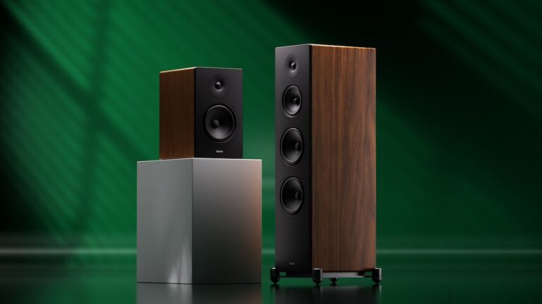 QUAD ELEGAN 1 and 2: Kevlar Drivers, Real Walnut, and Prices That Stay Sane