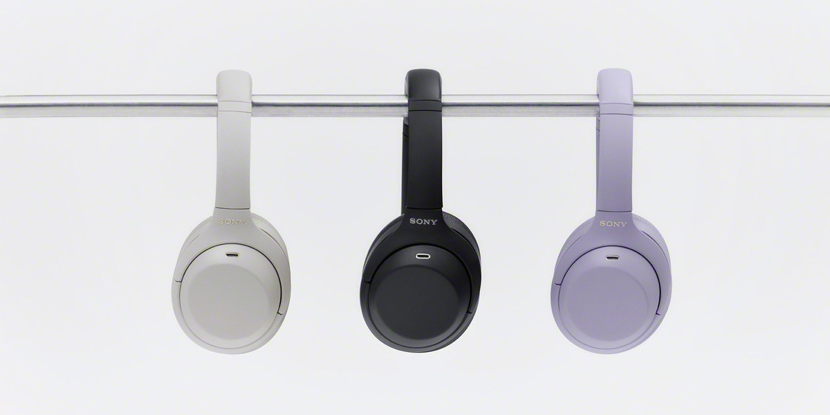 Sony WH-1000XM4C headphones