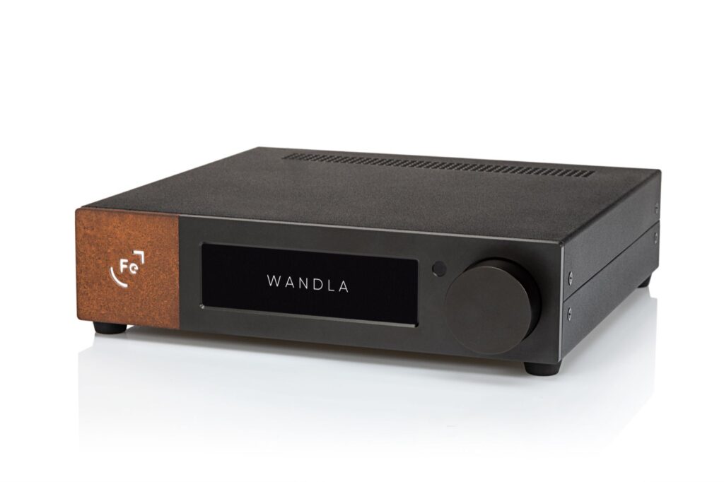 Ferrum Audio WANDLA GoldenSound Edition Gen 2 DAC — Front 3/4 View